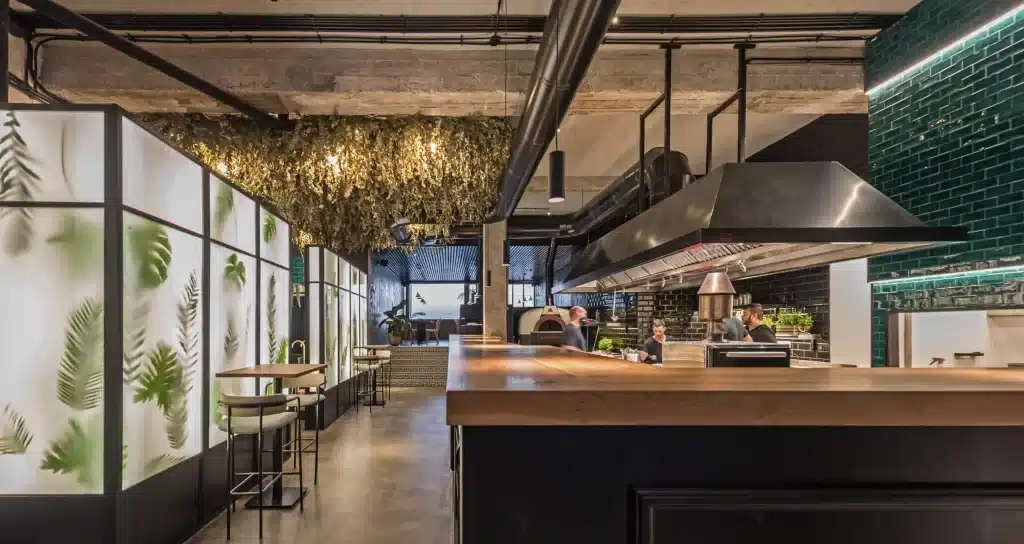 Proyecto de restaurante en de uso terciario